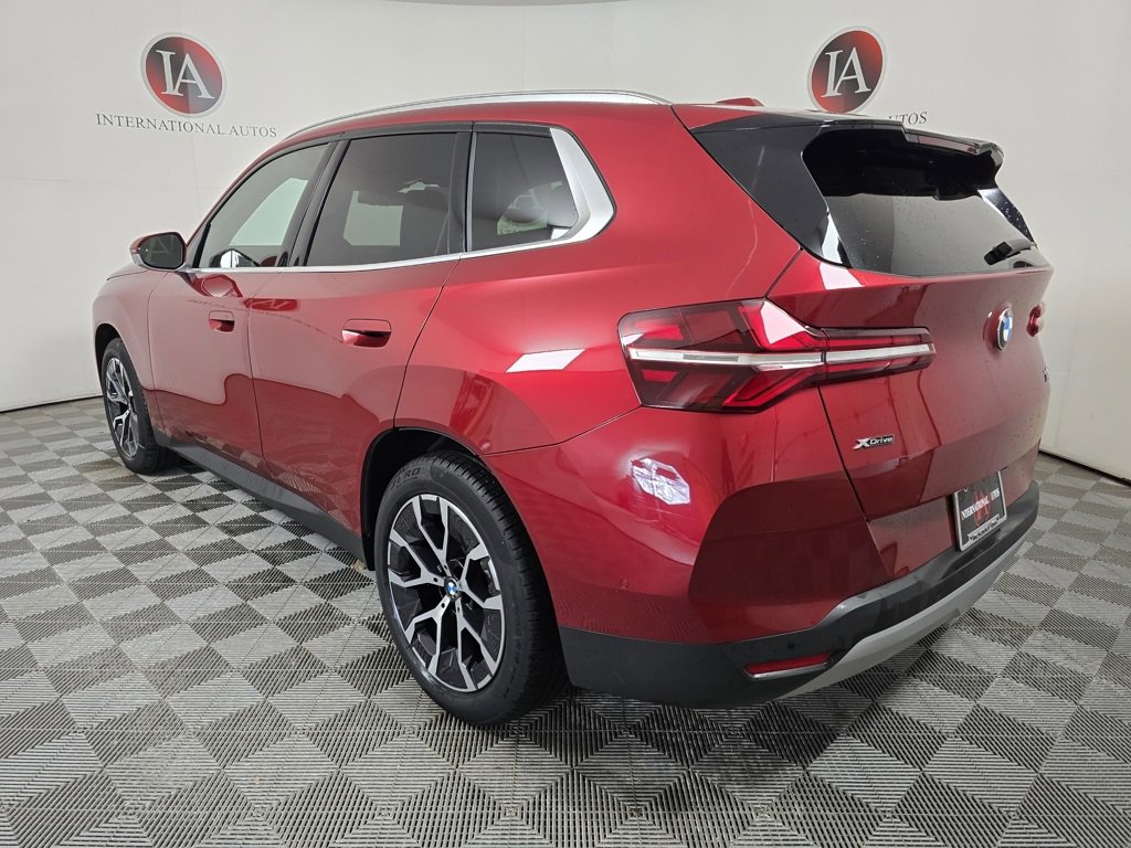 Used 2025 BMW X3 xDrive30i w/ Premium Package image 7