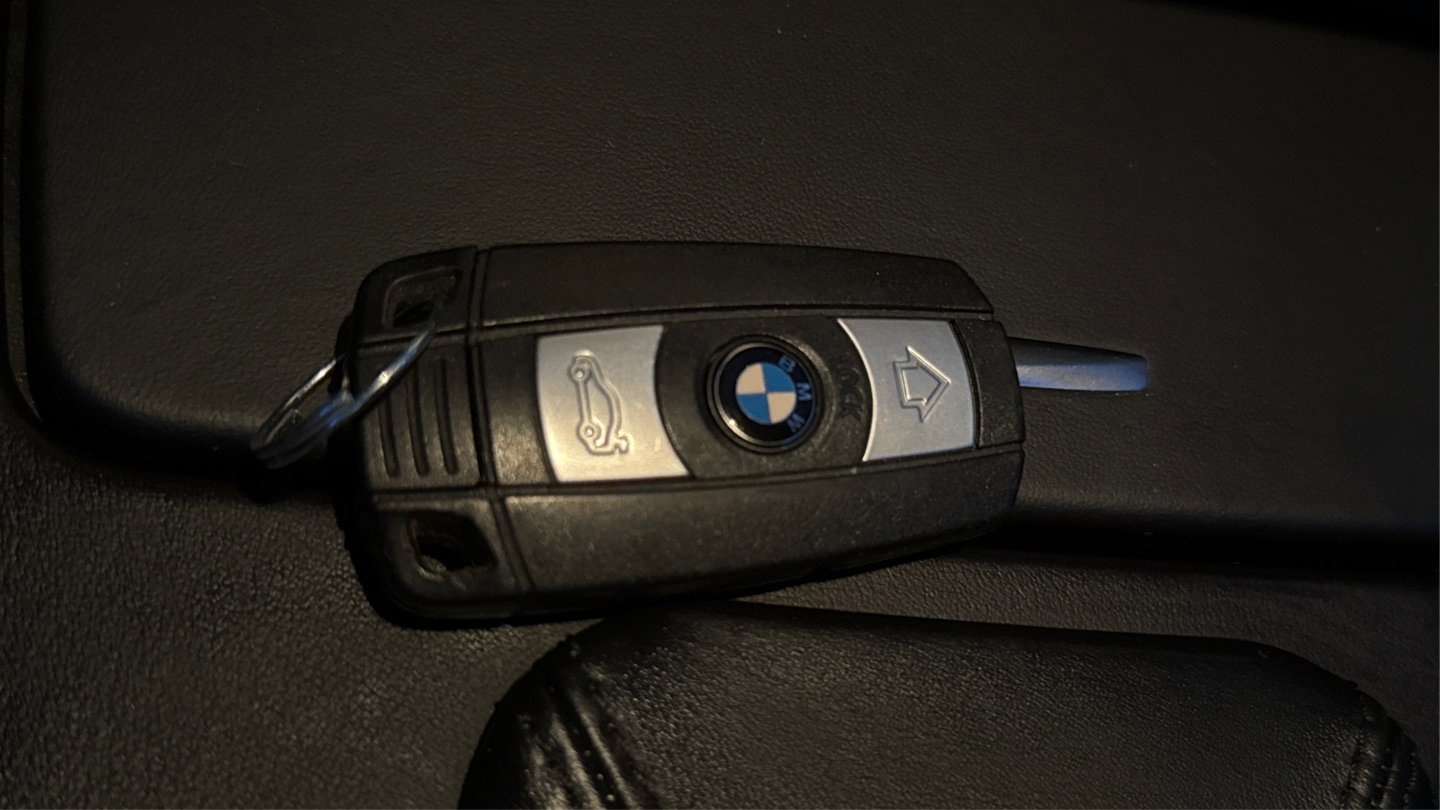 Used 2011 BMW M3 Convertible image 39