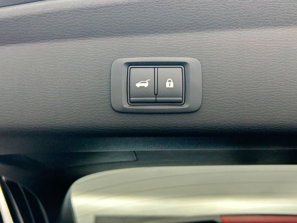 New 2026 Mitsubishi Outlander SEL FWD image 48