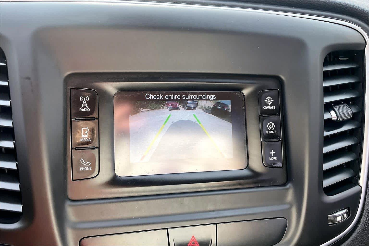 Used 2015 Chrysler 200 Limited w/ Convenience Group FWD image 27