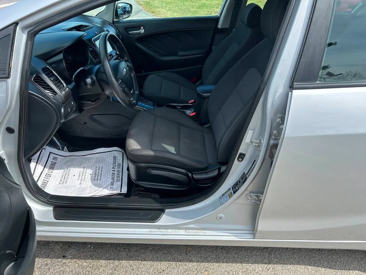 Used 2018 Kia Forte LX w/ LX Popular Package FWD image 12