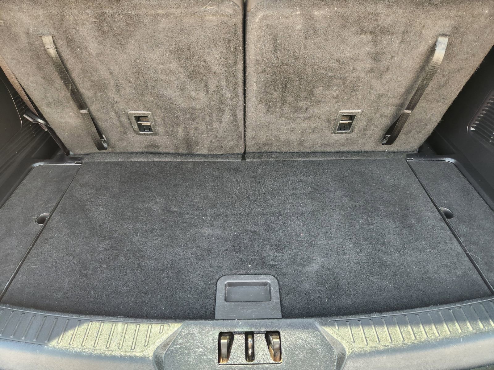 Used 2022 Ford Explorer XLT RWD image 34