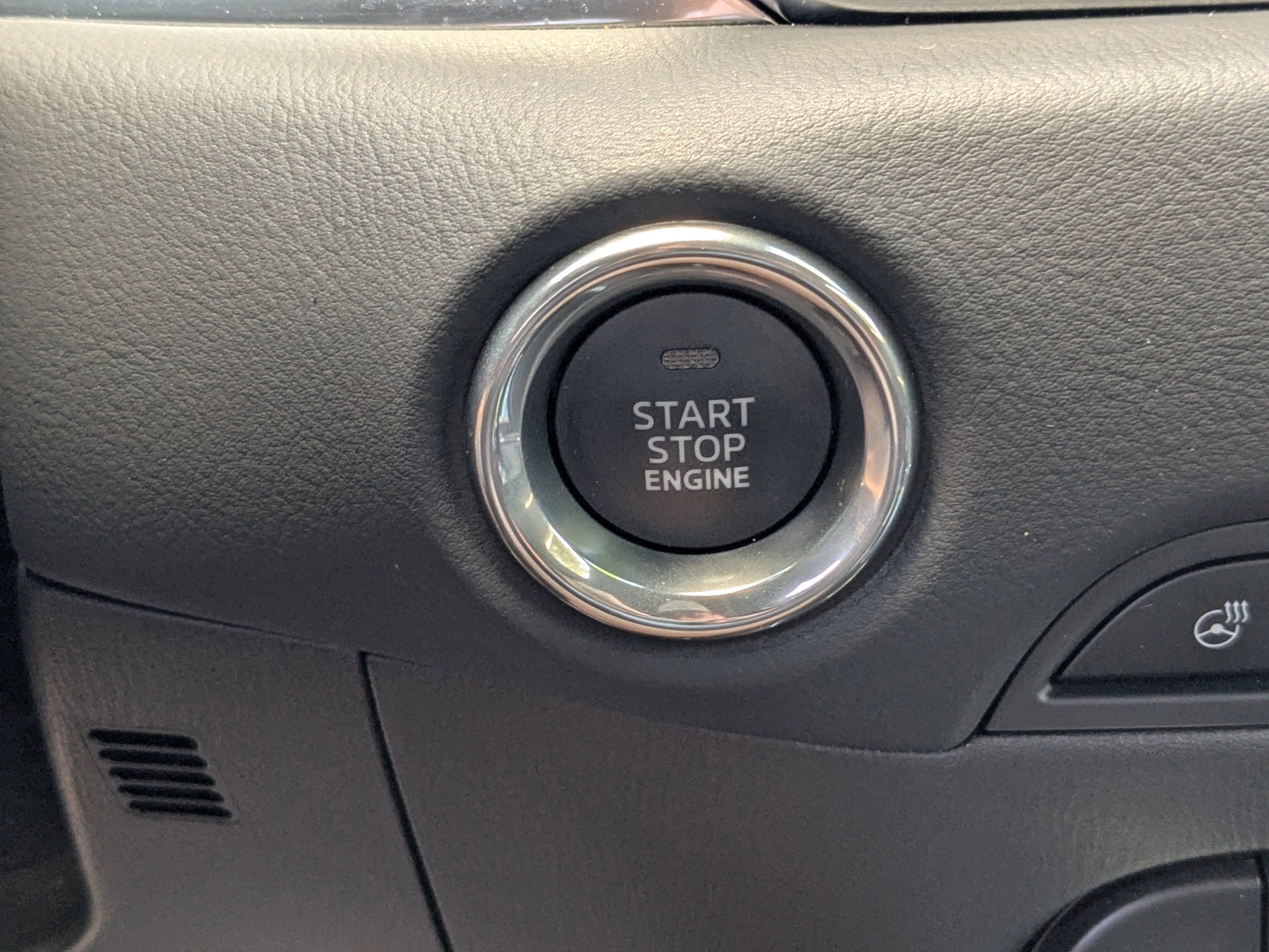 Used 2025 MAZDA CX-5 Signature image 29