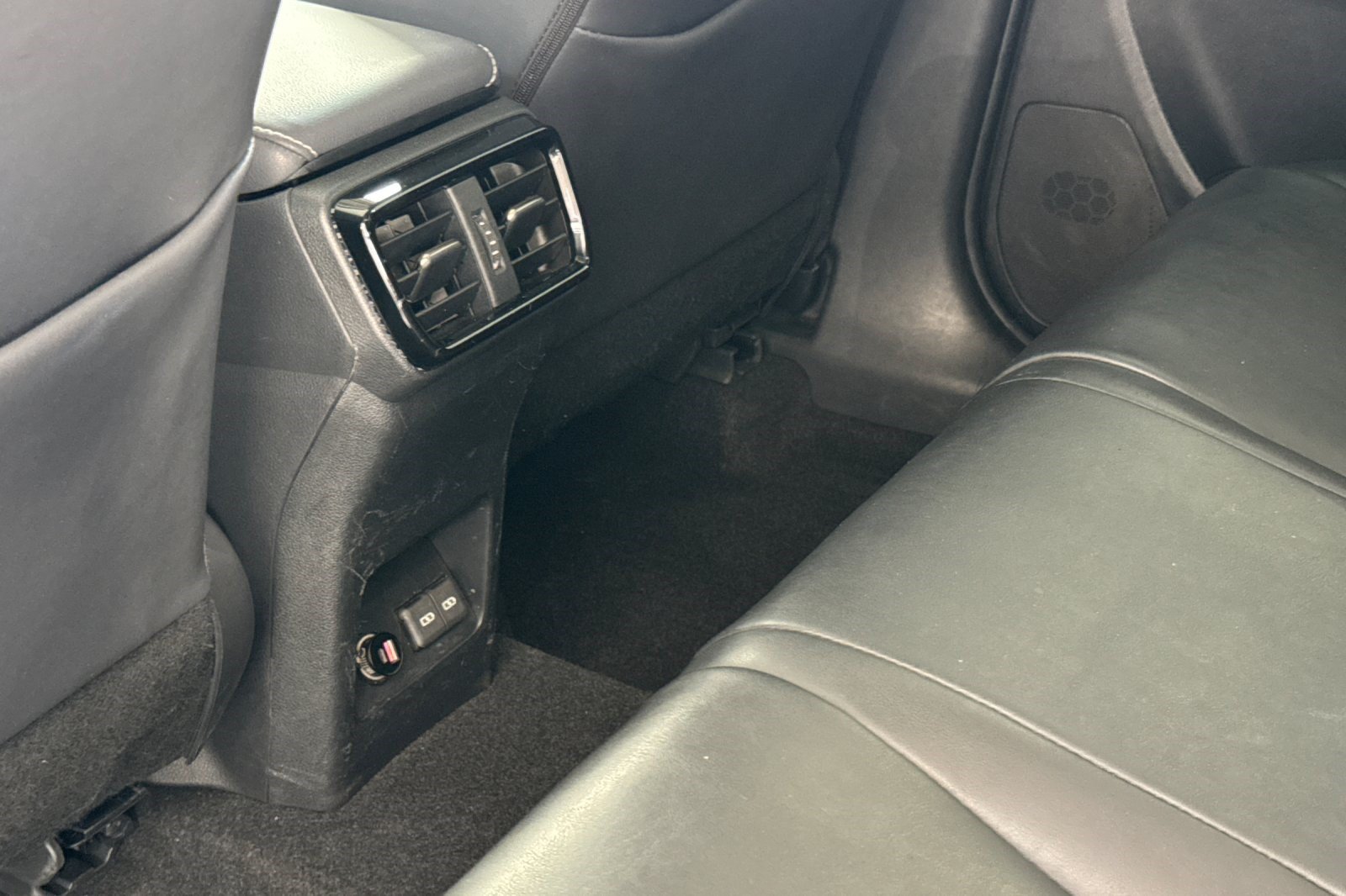 Certified 2024 Lexus NX 350h AWD w/ Cold Area Package image 16