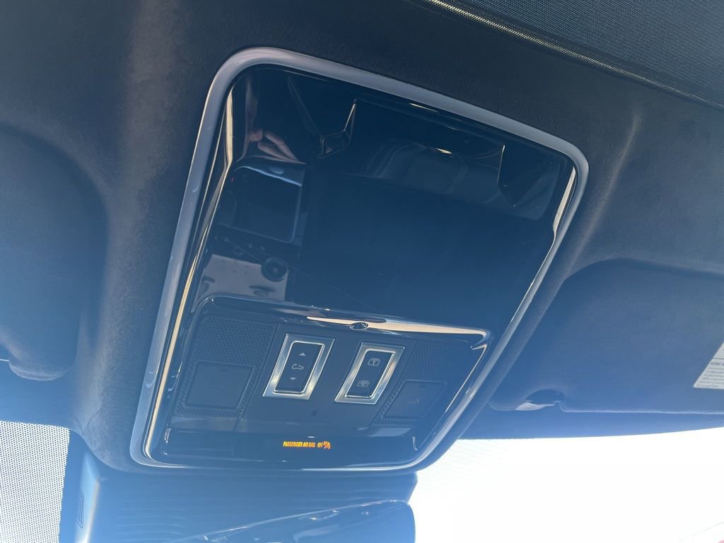 Used 2023 Land Rover Range Rover Velar R-Dynamic S image 75