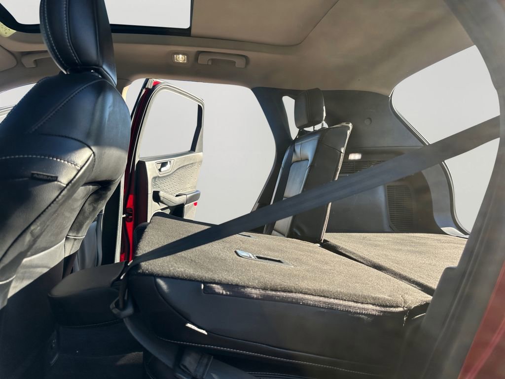 Used 2020 Ford Escape SE Sport image 25