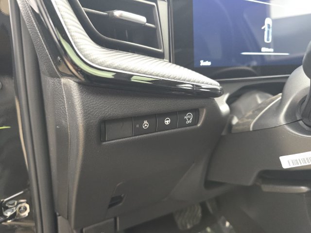 New 2027 Nissan Kicks SR w/ SR Premium Package FWD image 40