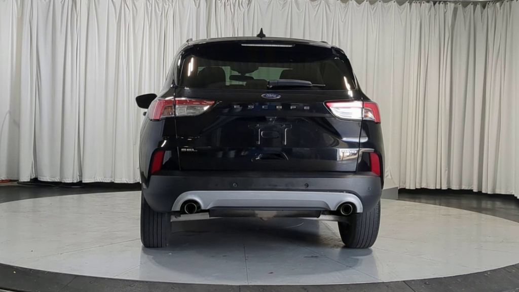 Used 2021 Ford Escape SEL w/ Technology Package AWD/4WD image 9