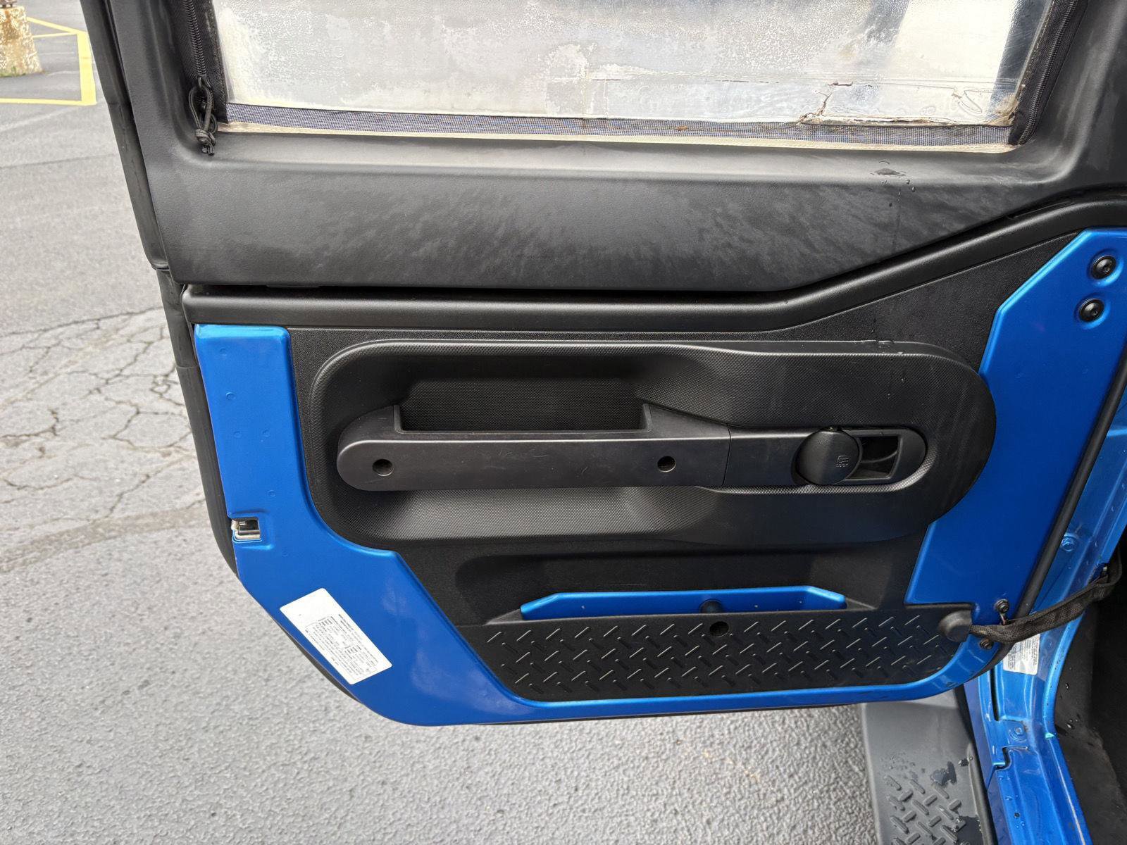 Used 2016 Jeep Wrangler Sport w/ Connectivity Group image 3