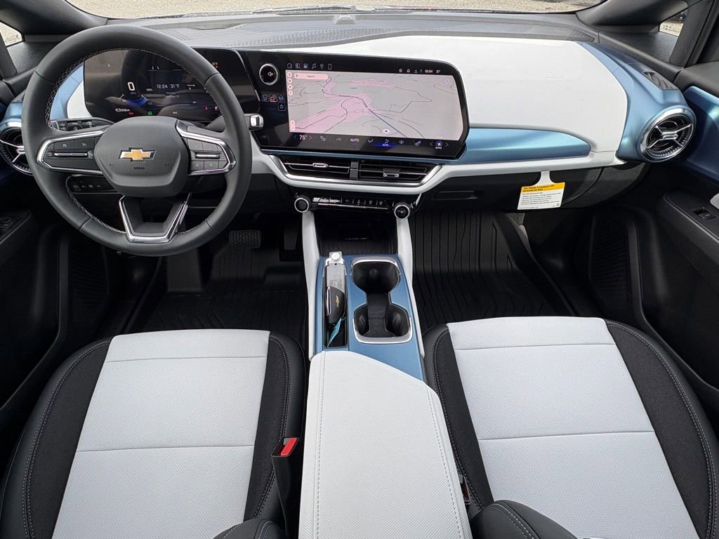 New 2026 Chevrolet Equinox EV LT image 5