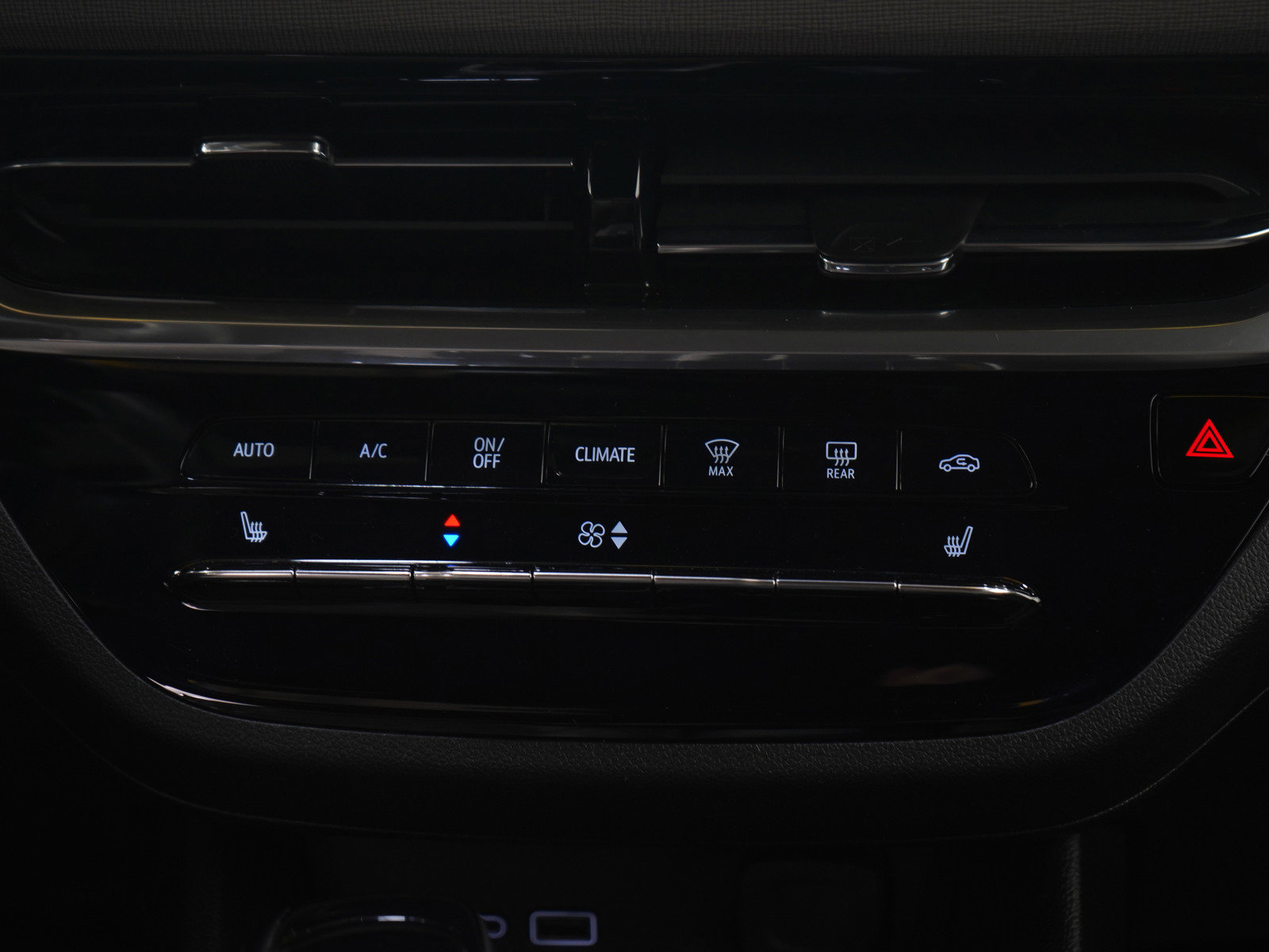 Used 2024 Buick Envista Avenir image 19