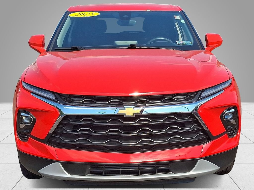 Used 2025 Chevrolet Blazer LT AWD/4WD image 4