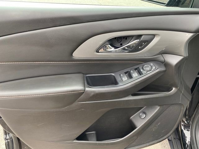 Certified 2021 Chevrolet Traverse LT image 15