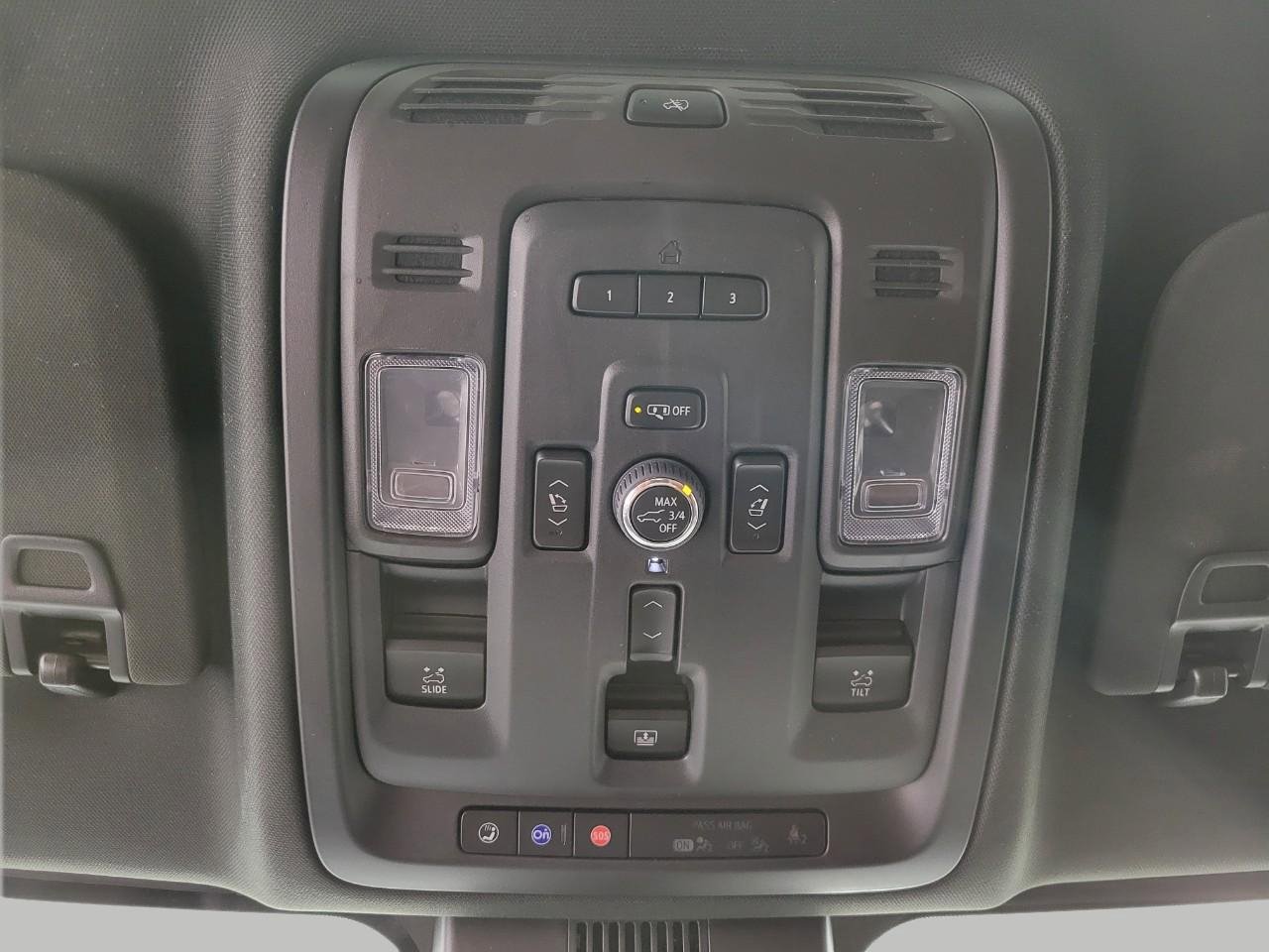 Certified 2024 GMC Yukon Denali Ultimate image 19