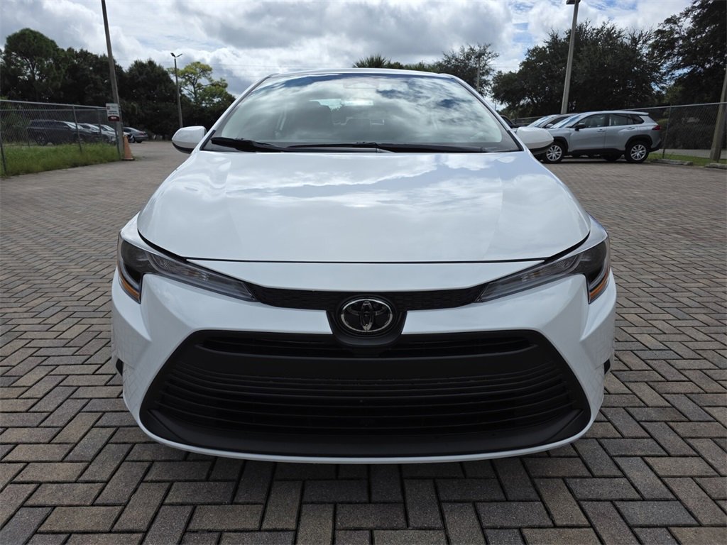 New 2026 Toyota Corolla LE image 2
