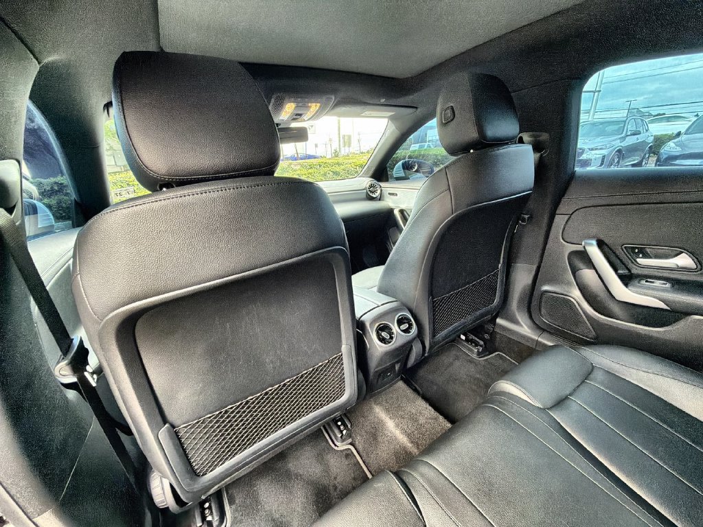 Used 2022 Mercedes-Benz CLA 250 4MATIC image 20