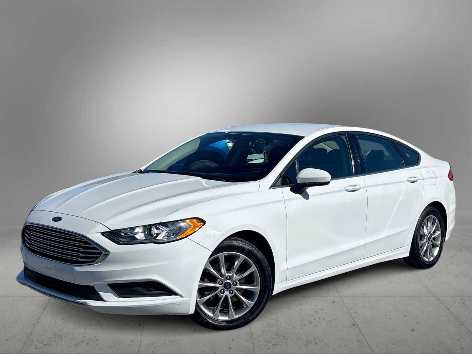 Used 2017 Ford Fusion SE