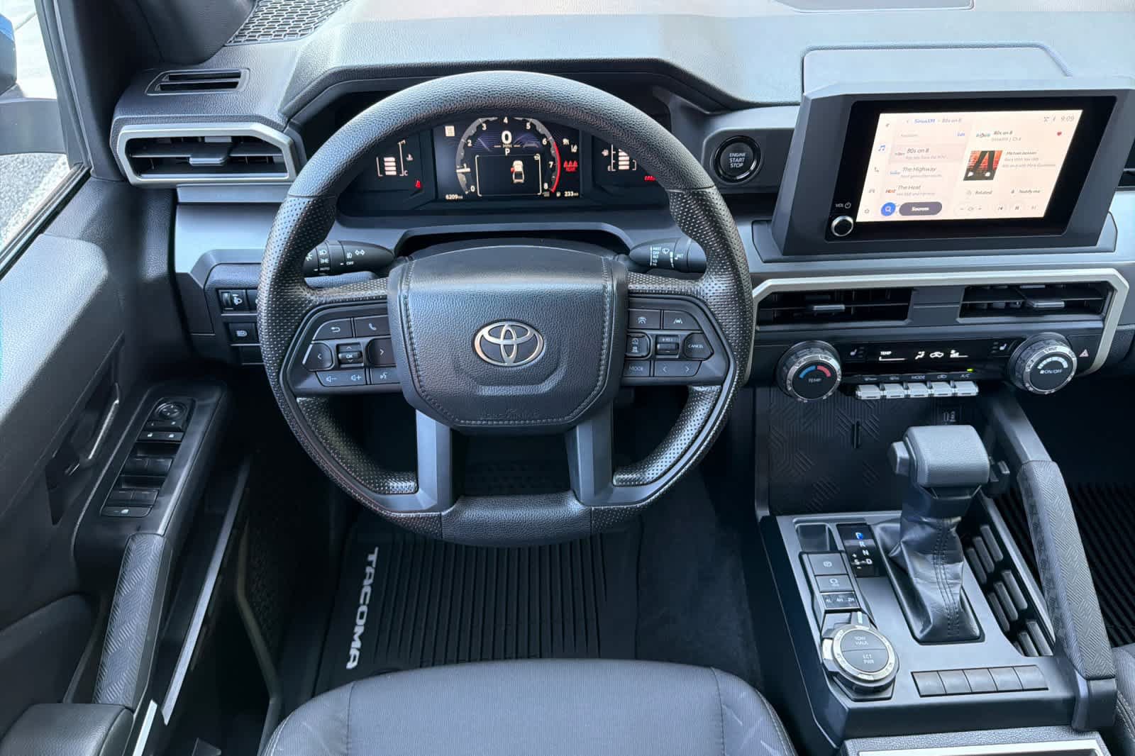 Used 2026 Toyota Tacoma SR5 AWD/4WD image 16
