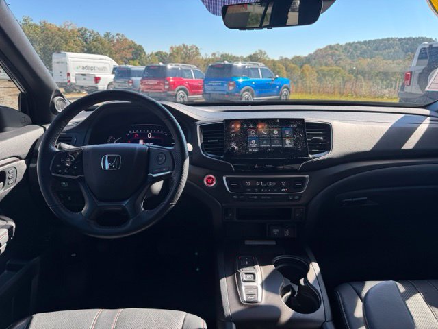 Used 2023 Honda Passport TrailSport image 17