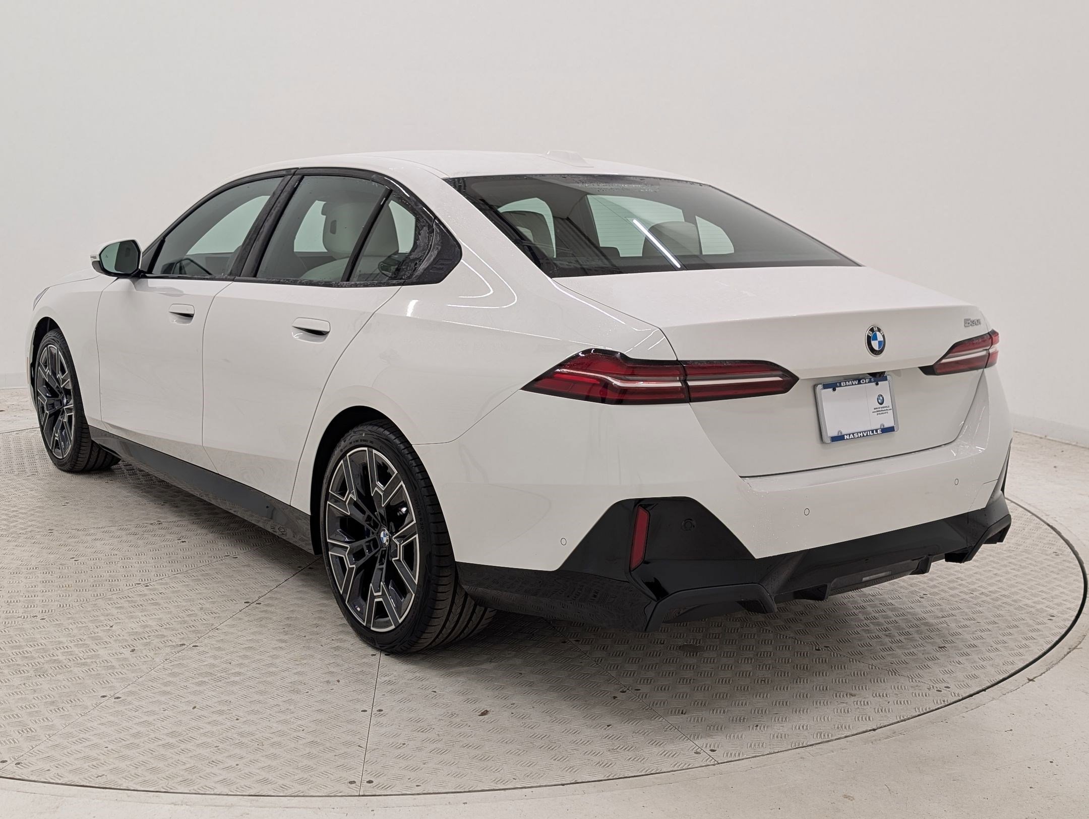 New 2026 BMW 530i w/ M Sport Package RWD image 3