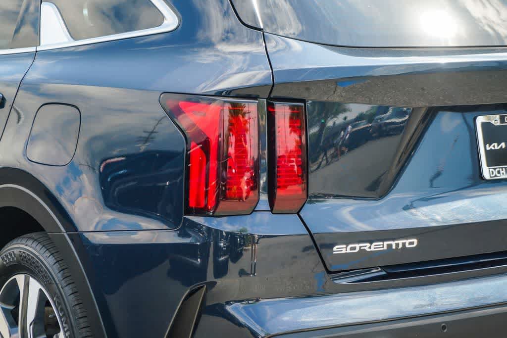 Certified 2023 Kia Sorento EX AWD/4WD image 7