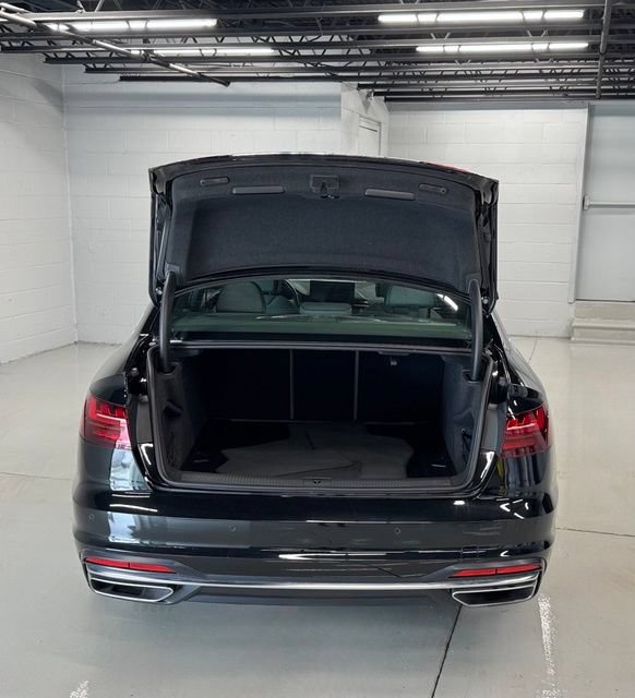 Used 2023 Audi A4 2.0T Premium Plus w/ Premium Plus Package AWD/4WD image 9