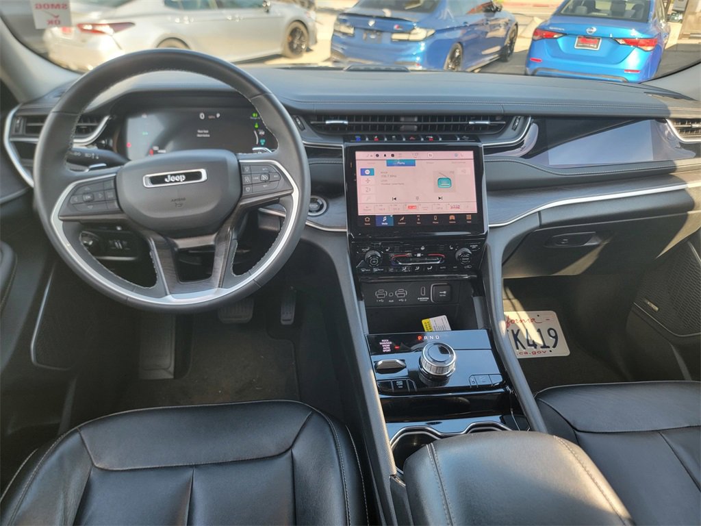 Used 2022 Jeep Grand Cherokee Limited 4xe image 17