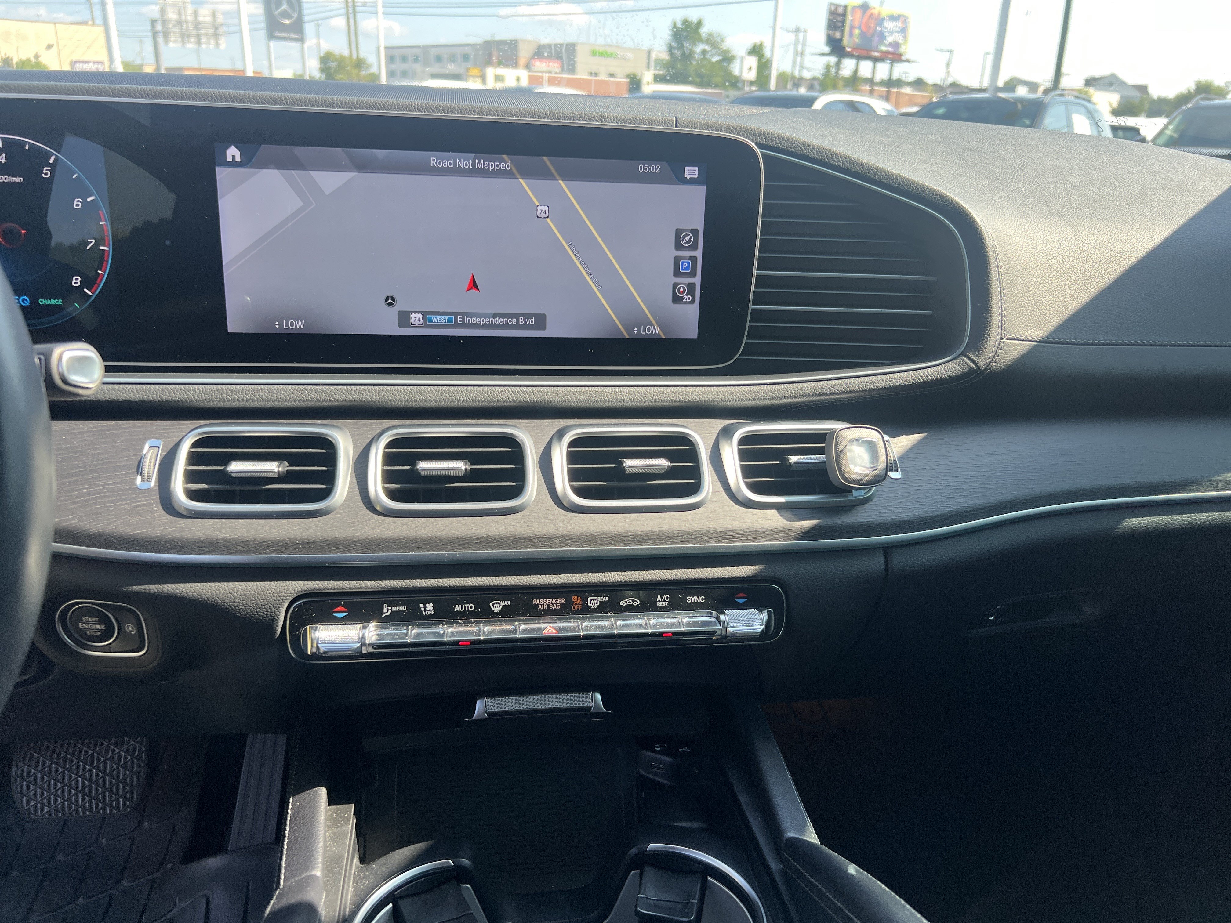 Used 2020 Mercedes-Benz GLS 450 4MATIC image 31