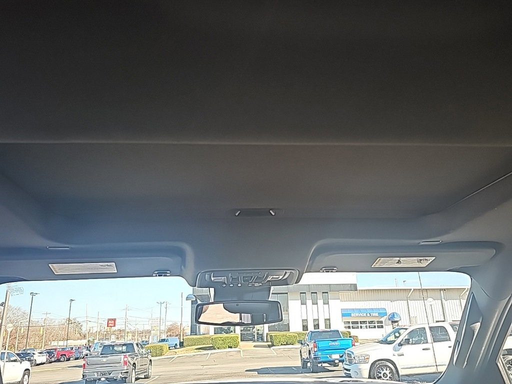 Used 2024 GMC Sierra 1500 AT4 w/ AT4 Preferred Package image 16