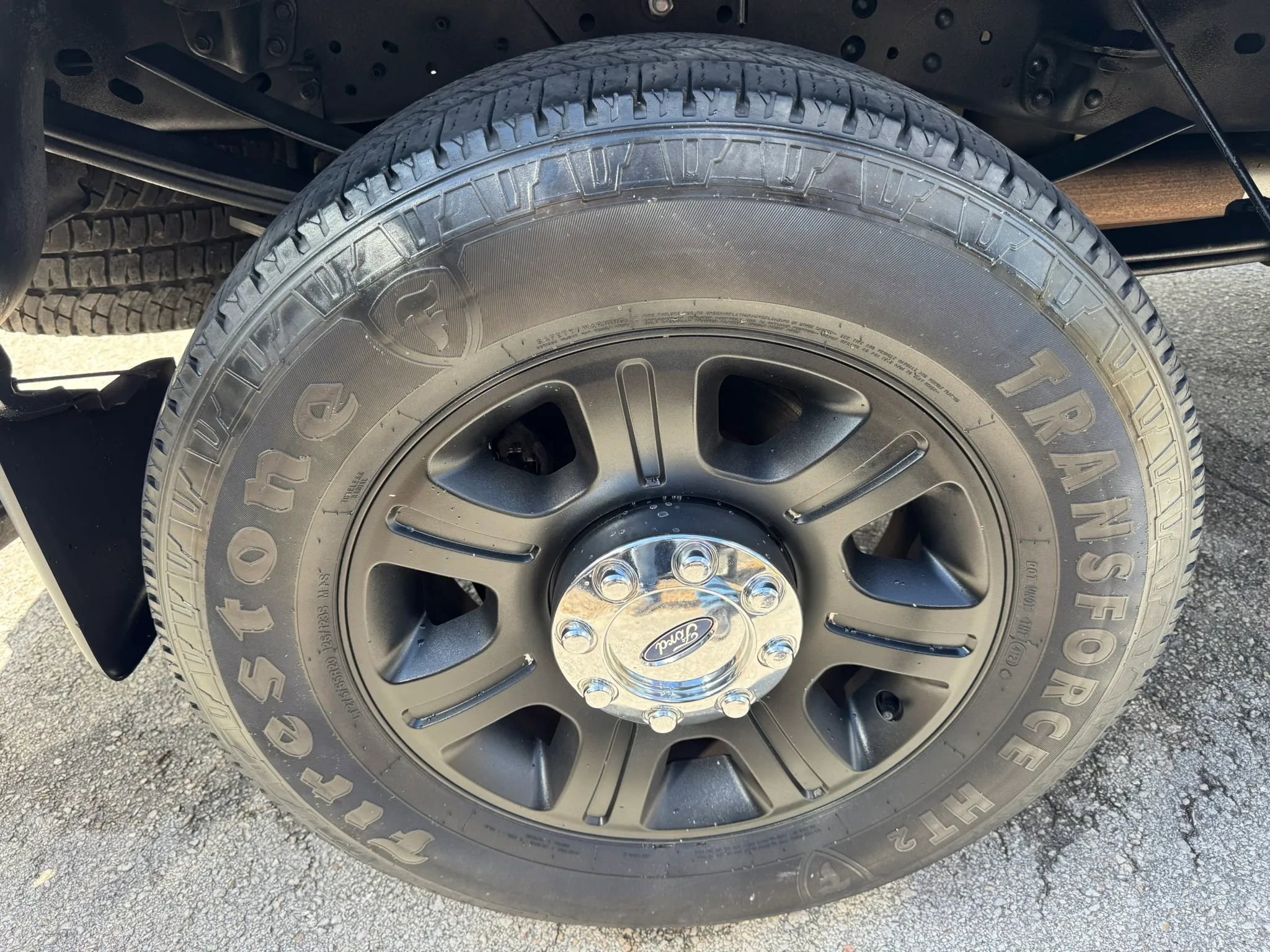 Used 2015 Ford F350 Lariat w/ Chrome Package image 41