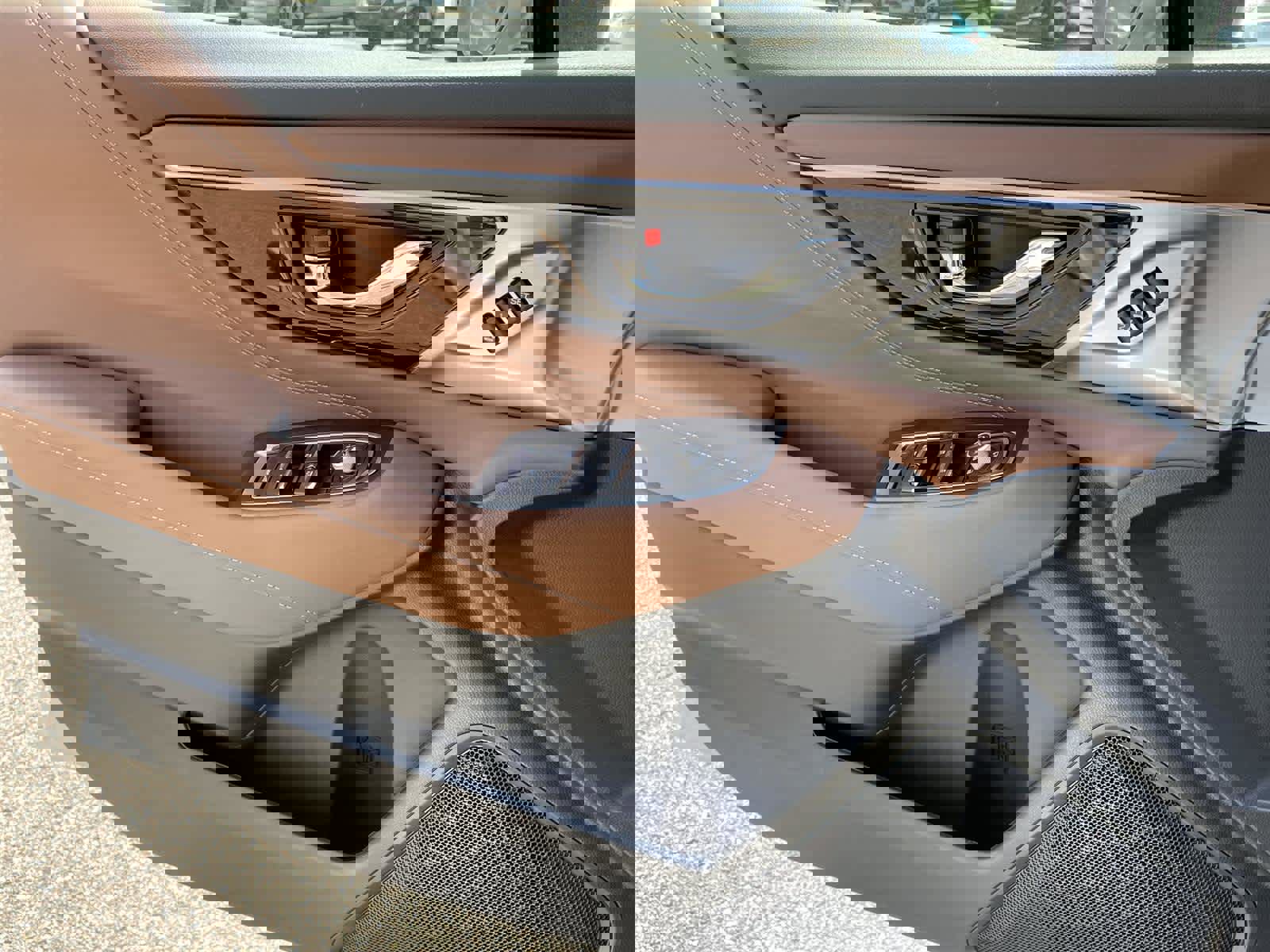 Used 2025 Subaru Legacy Touring XT image 28