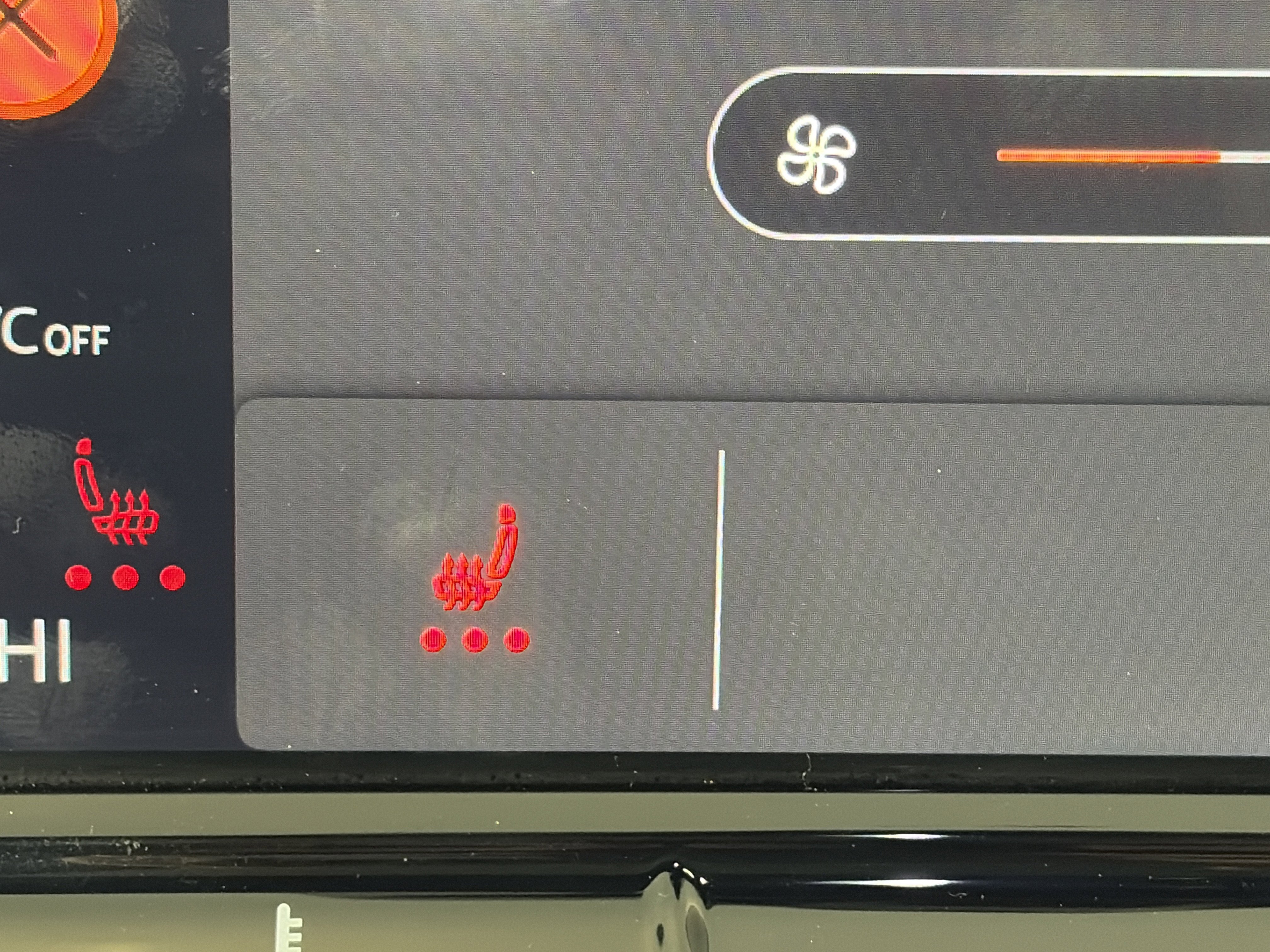 Used 2022 Volkswagen GTI SE image 22