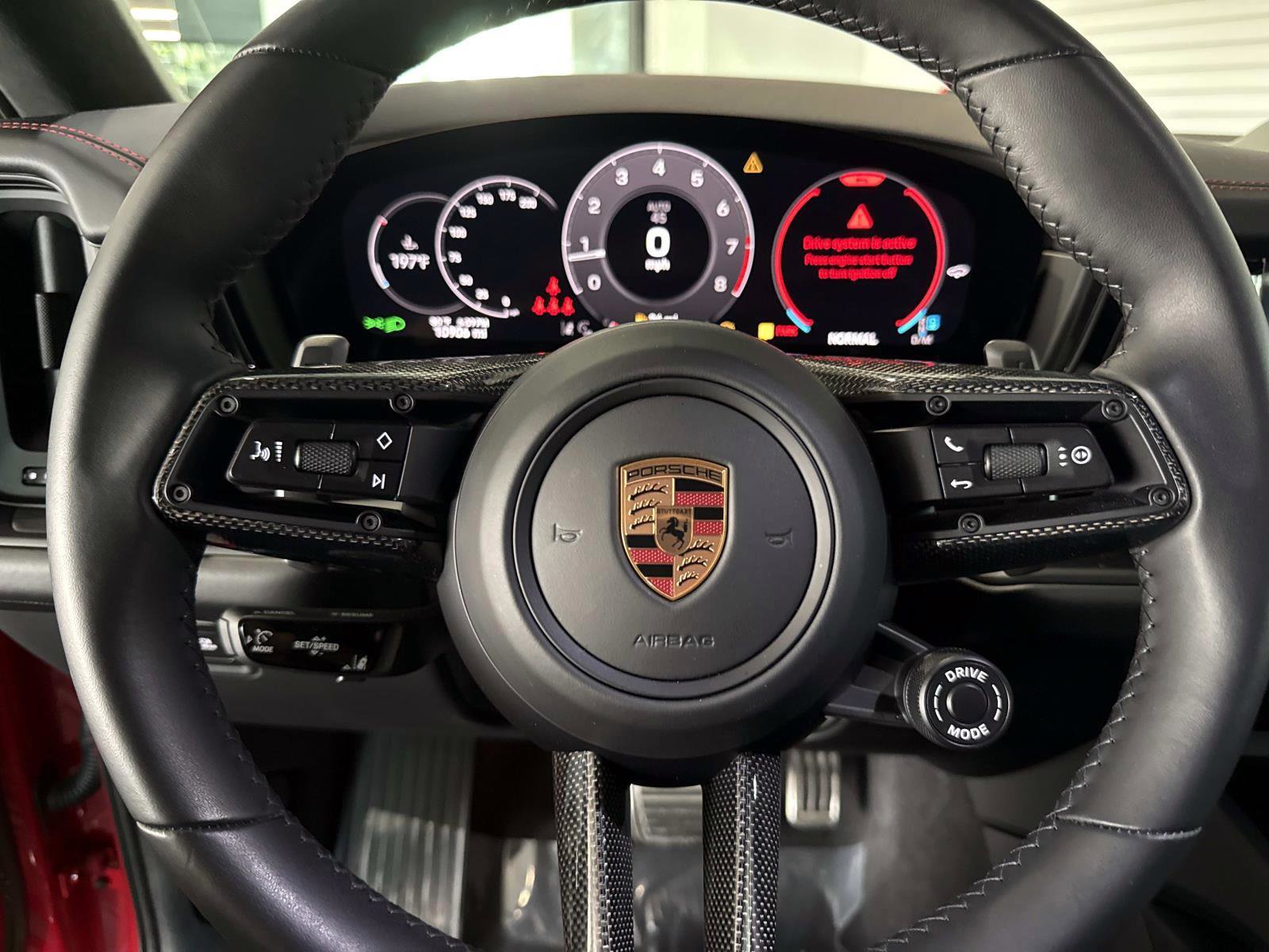 Certified 2025 Porsche Cayenne GTS image 31