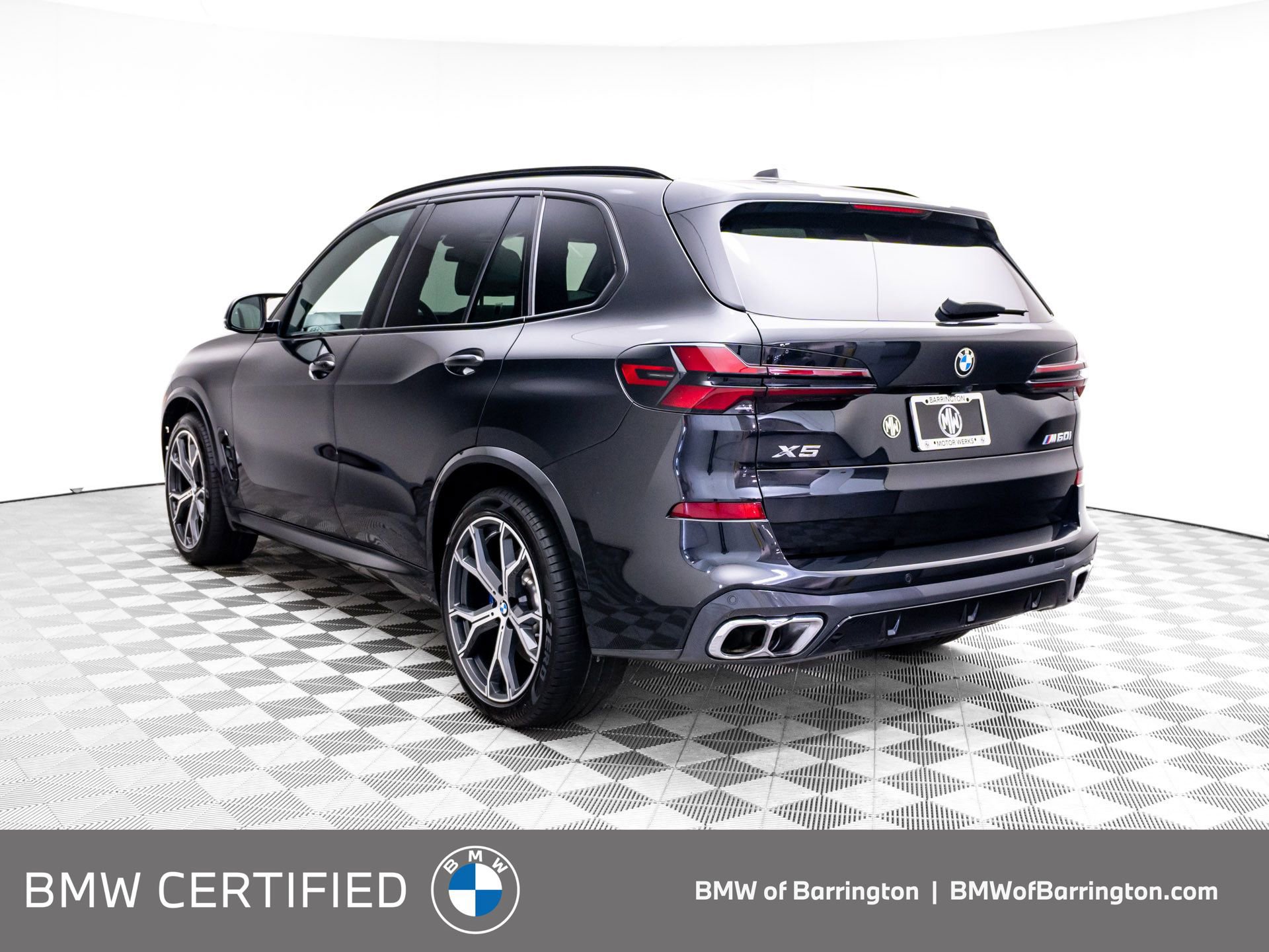 Certified 2026 BMW X5 M60i AWD/4WD image 3