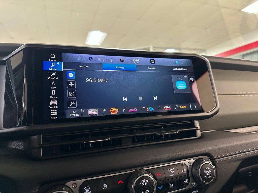 Used 2024 Jeep Wrangler High Altitude image 23