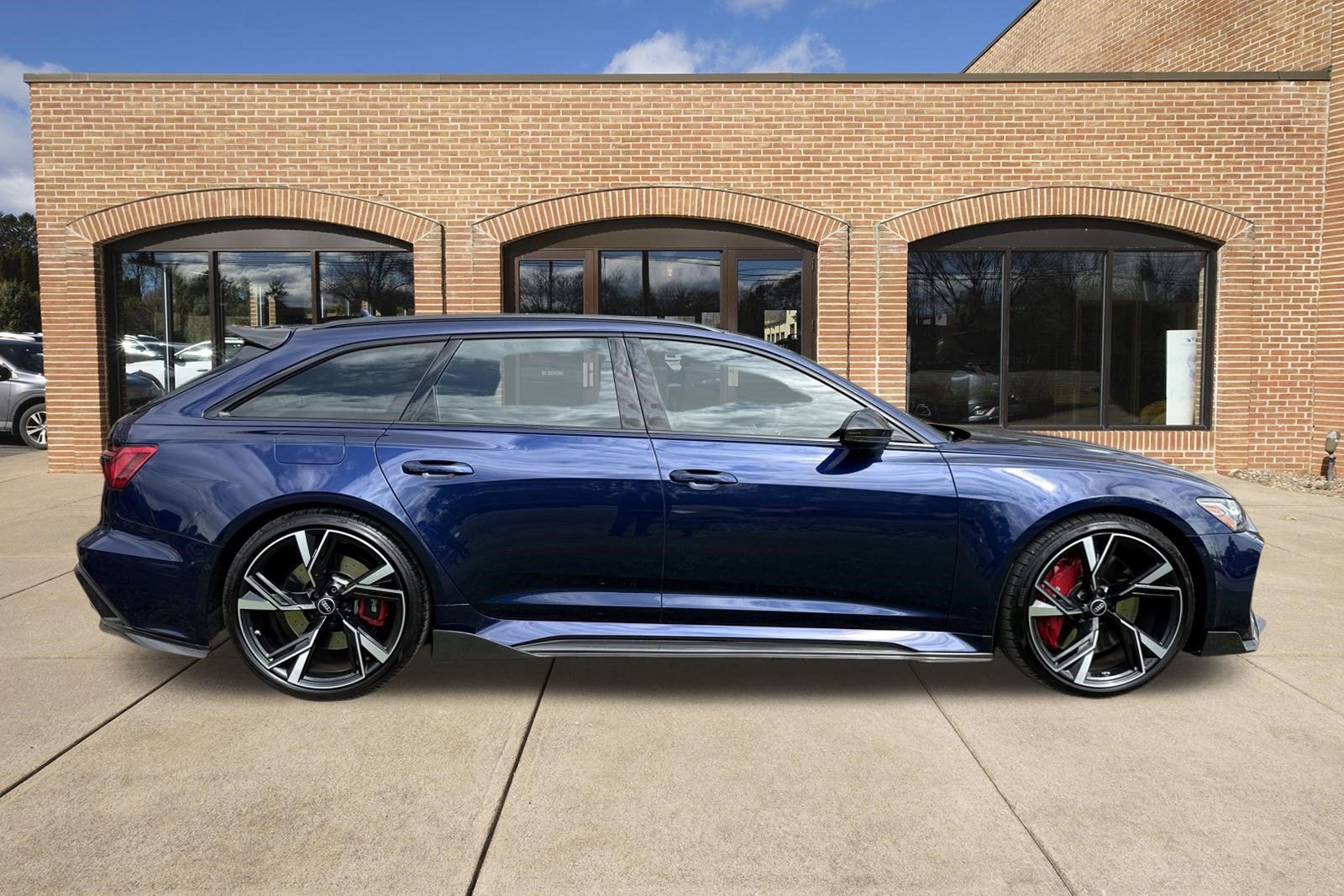 Used 2021 Audi RS 6 w/ Carbon Optic Package AWD/4WD video 2