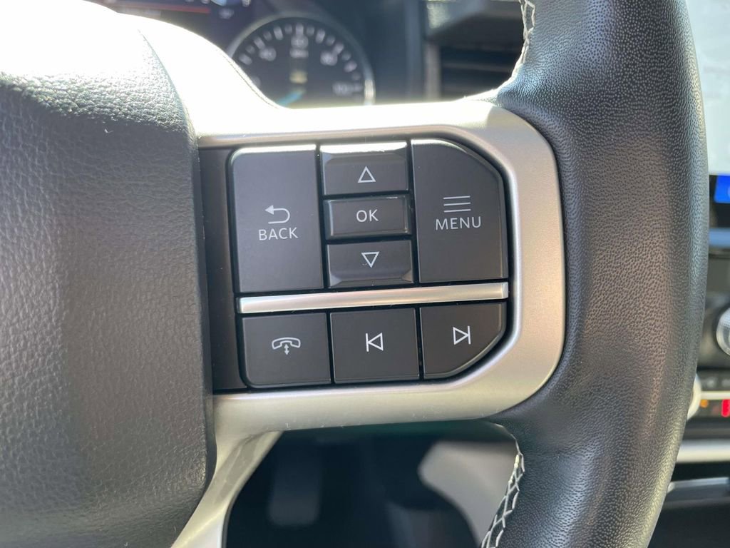 Used 2024 Ford Expedition Limited AWD/4WD image 25