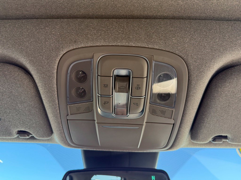 Used 2019 Hyundai Santa Fe AWD image 27