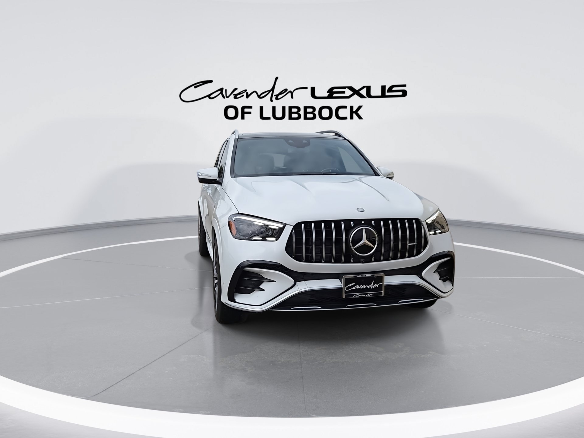 Used 2025 Mercedes-Benz GLE 53 AMG 4MATIC image 2