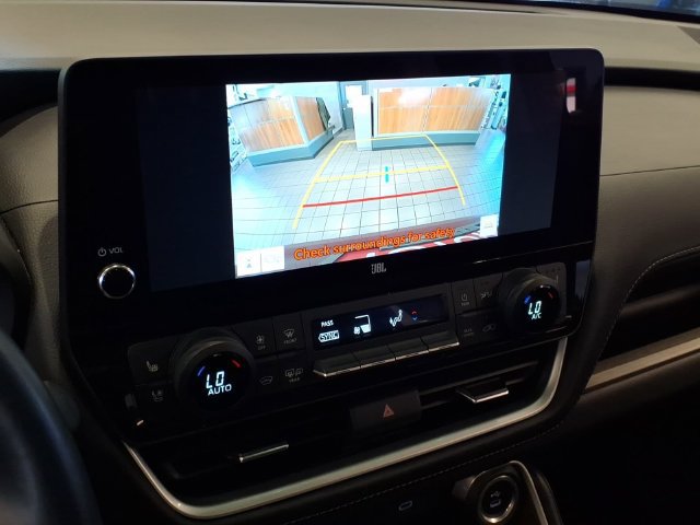 Certified 2025 Toyota Grand Highlander FWD image 25