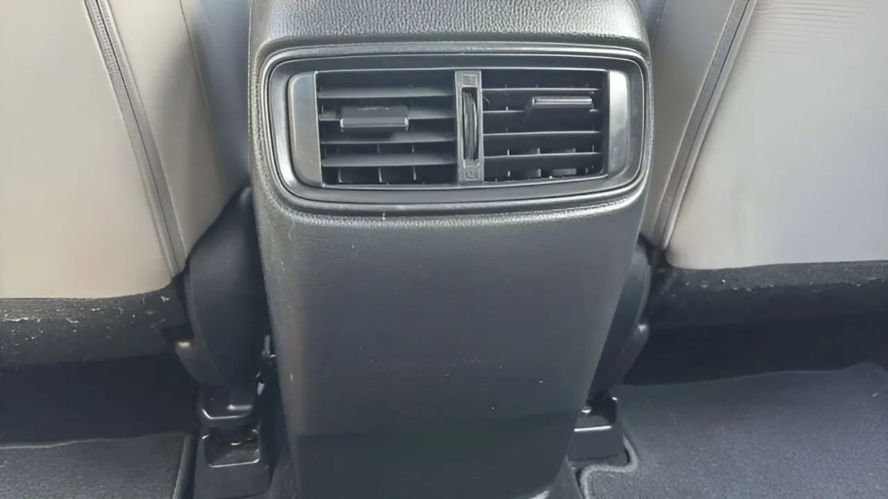 Used 2017 Honda CR-V LX image 48