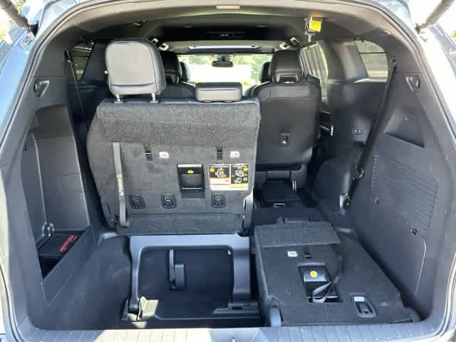 Used 2026 Toyota Sienna Limited AWD/4WD image 26