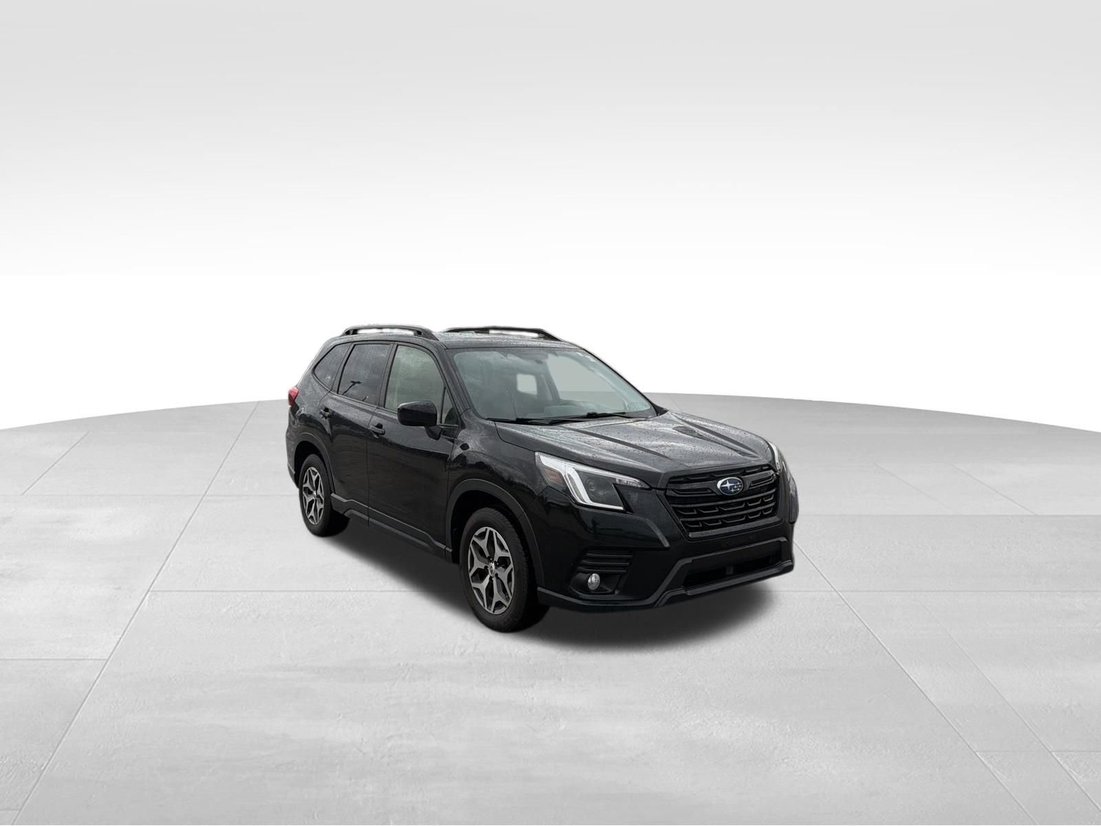 Used 2023 Subaru Forester Premium AWD/4WD image 4