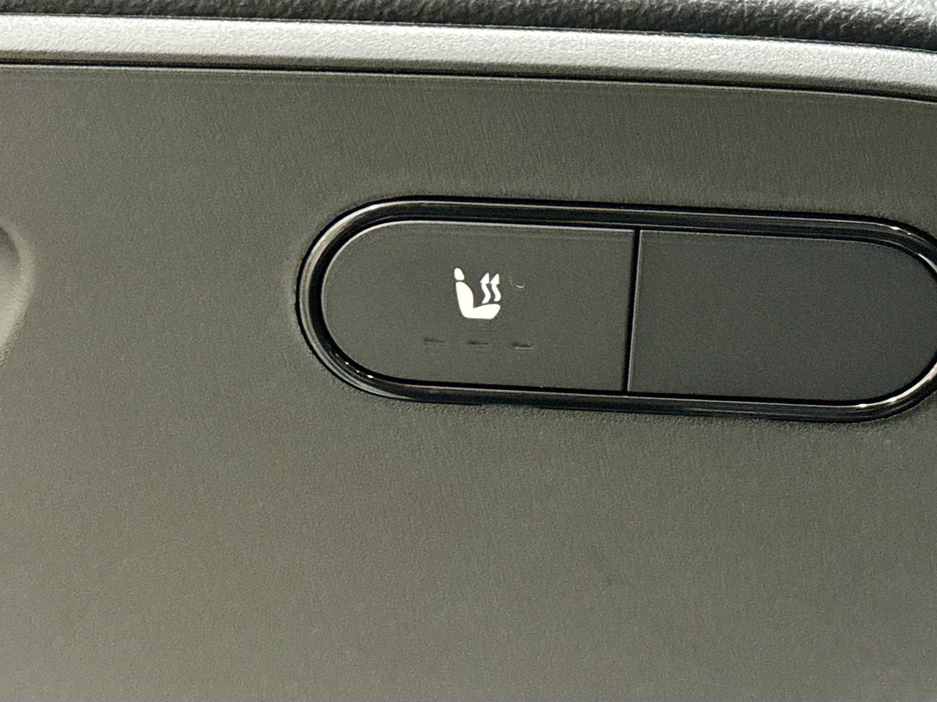 Used 2025 Mercedes-Benz Sprinter 2500 image 20