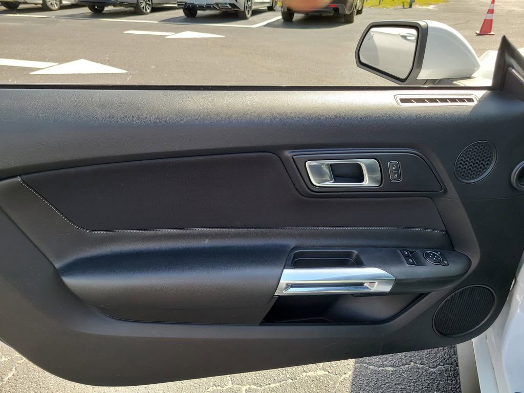 Certified 2022 Ford Mustang Coupe w/ Equipment Group 101A image 7