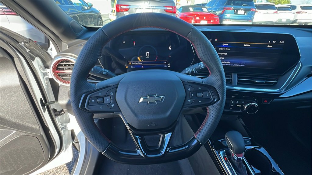 New 2026 Chevrolet Trax RS w/ Sunroof Package image 19