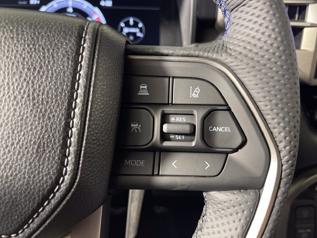New 2026 Toyota Tundra Platinum w/ TRD Off-Road Package AWD/4WD image 27