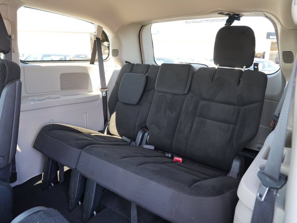 Used 2020 Dodge Grand Caravan SE w/ UConnect Hands-Free Group FWD image 24