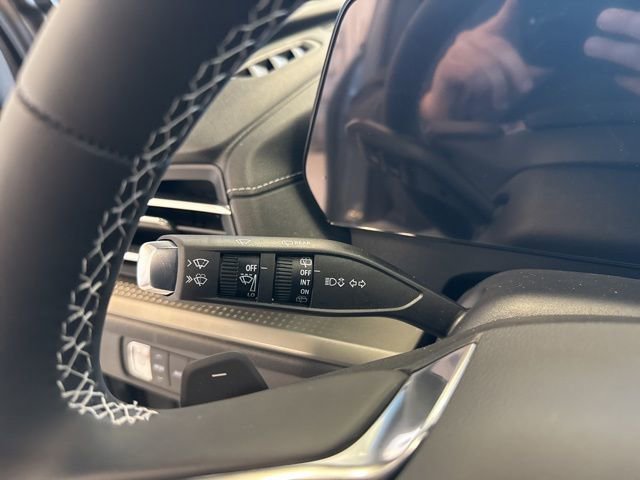 New 2026 Chevrolet Traverse LT w/ Sun and Wheel Package image 17