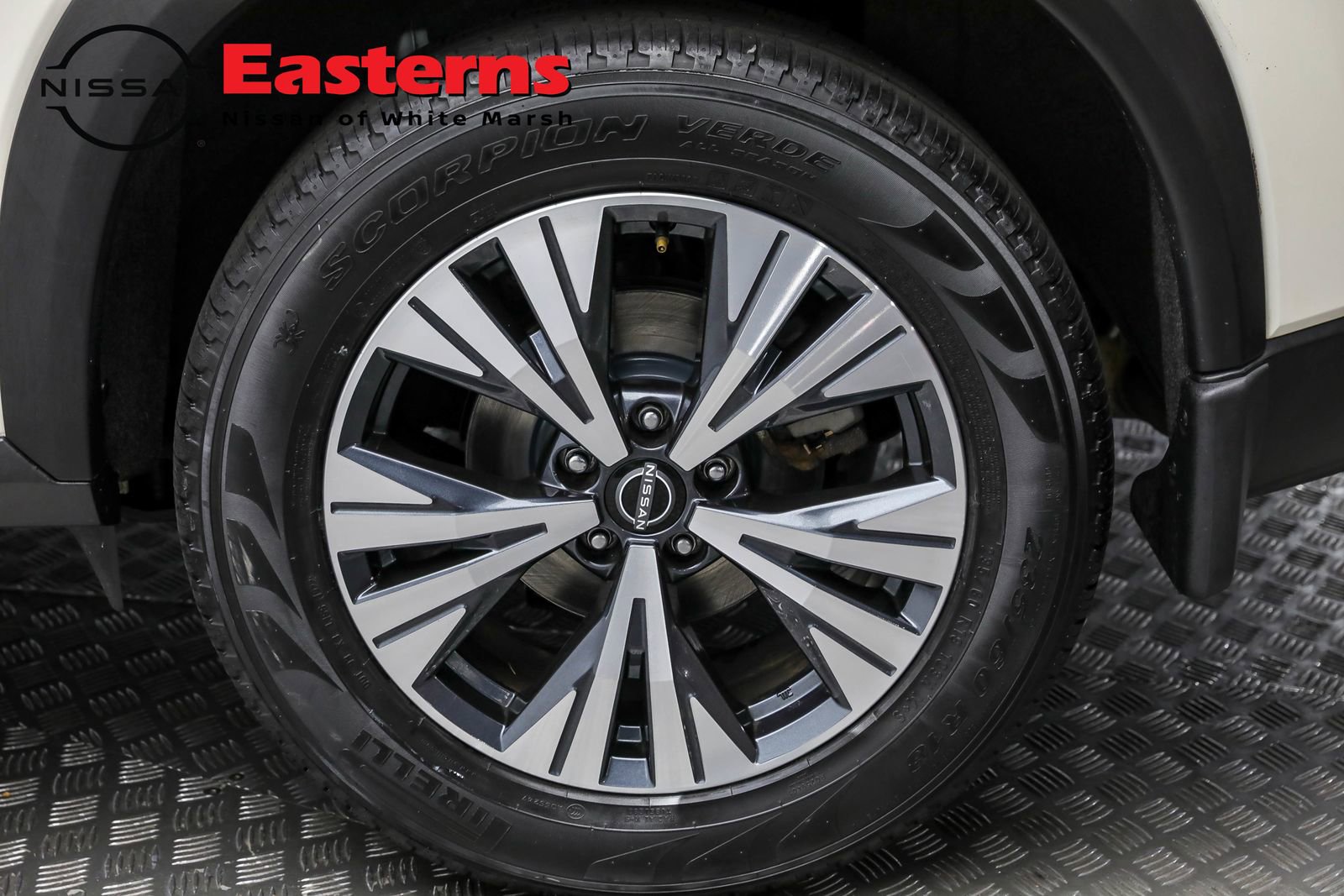 Used 2022 Nissan Rogue SV w/ SV Premium Package image 21